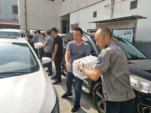 慰問(wèn)押運2.jpg