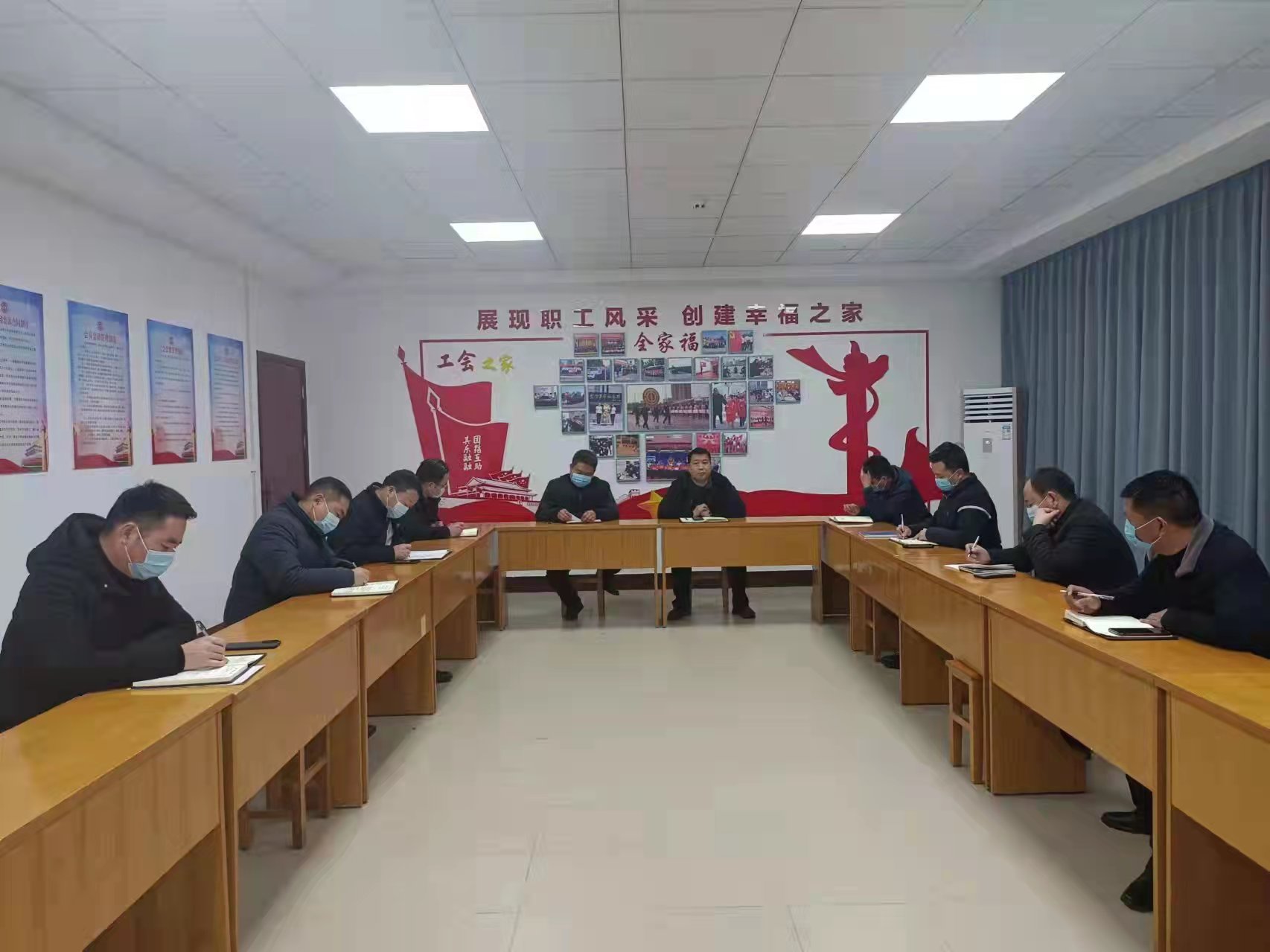 1642752809391653.jpg 1642752809391653.jpg